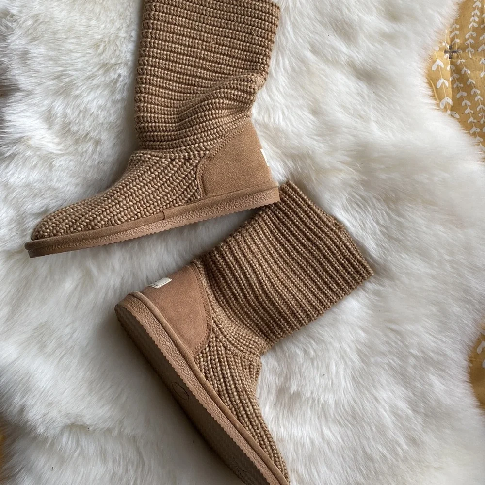 BEARPAW WOMEN BOOTS SIZE 7 - Picture 2 of 5